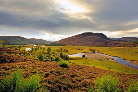 The River Dee Braemar